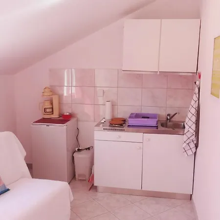 Apartman Cute Near The Sea *